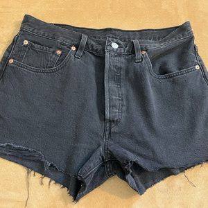 Levi 501 shorts black